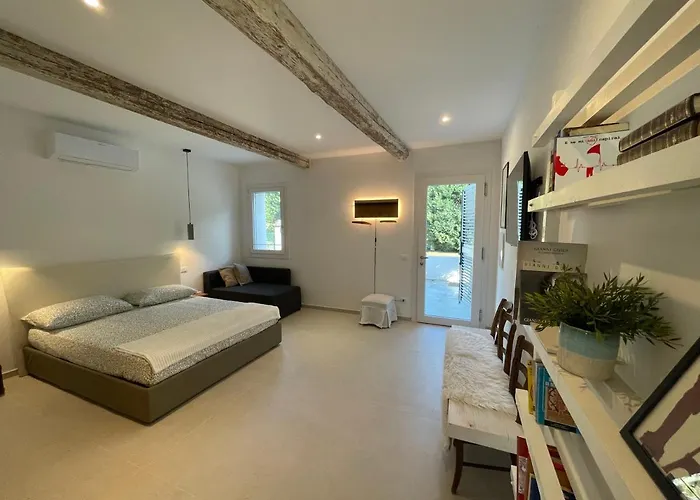 Due Di Tutto Apartment *